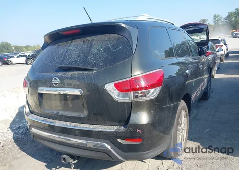 2015 Nissan Pathfinder Sv z USA, uszkodzony, nr VIN 5N1AR2MM5FC693105